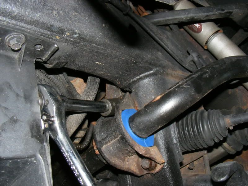 How to Replace your sway bar / stabilizer bar bushings and end links